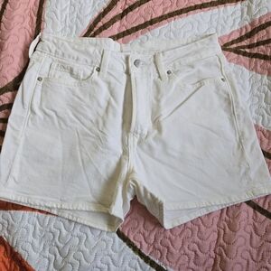 Old Navy Women's Cream Jean Shorts